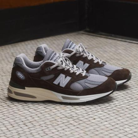 国内7月25日発売予定】 ニューバランス 991V2 ブラウン/グレー