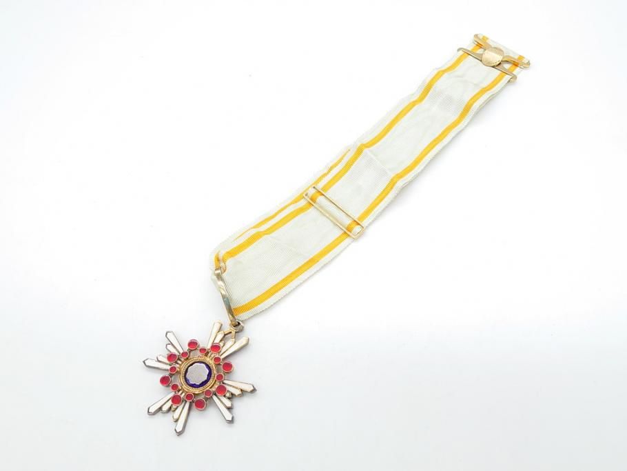 公式】アンティーク家具ラフジュ工房商品詳細ページ古い勲章 勲三等