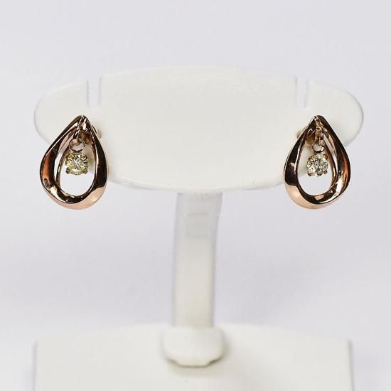 シングルダンシングストーン K10PG ダイヤモンドピアス 0.06ct