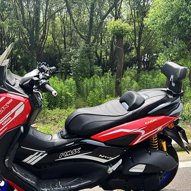 ヤマハ NMAX125/NMAX155 スポーツカスタムシート ローダウンカーボン