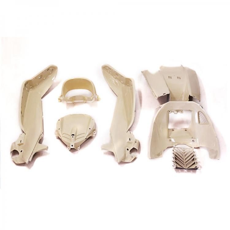 マジェスティ 250 SG20J 4D9 スクーター インナーカウル 塗装済み