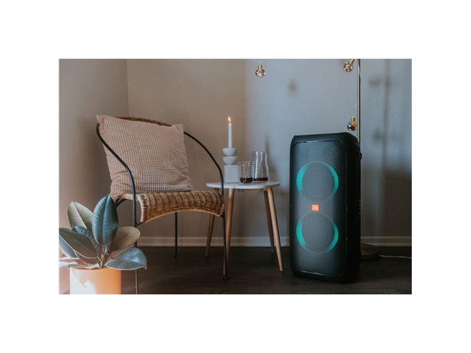 JBL、“スーツケースのように持ち運べる”Bluetoothスピーカー「PartyBox