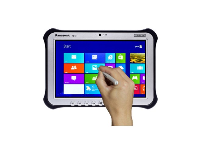 パナソニック、Windows 8を搭載した頑丈・防水タブレット「TOUGHPAD