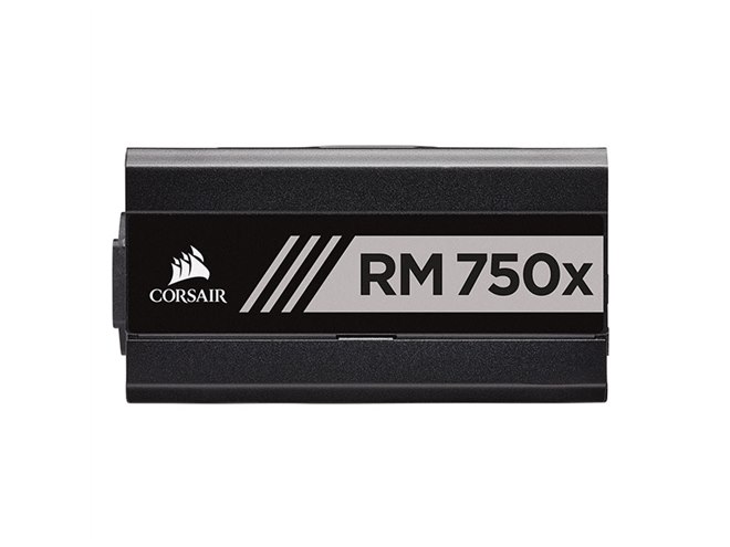 Corsair、小型化した750W高耐久電源ユニット「RMx Series RM750x