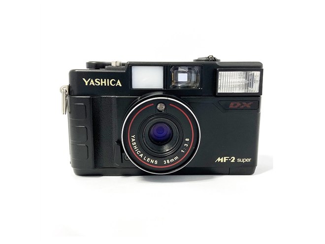 ヴィレヴァン、ヤシカブランドのフィルムカメラ「MF-2 Super」復刻版を