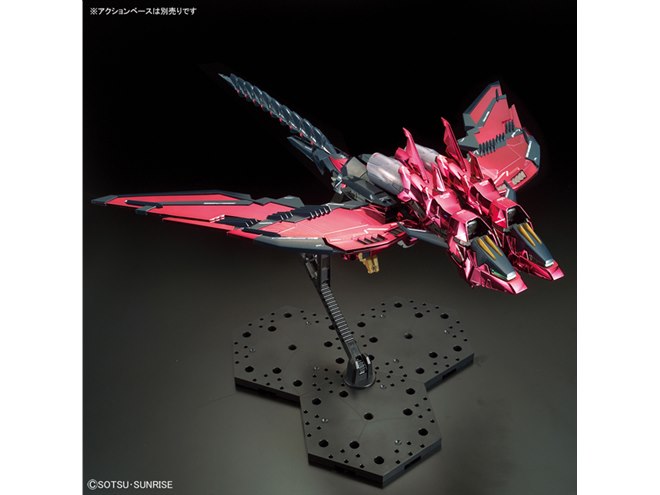 バンダイ、メッキ仕様の「MG ガンダムエピオン EW[スペシャル