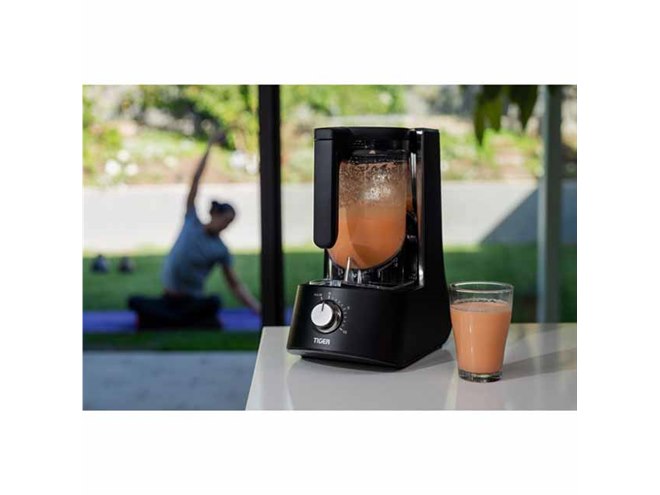 タイガー、斜め型45度を採用したミキサー「TIGER EDGE」を本日7月23日