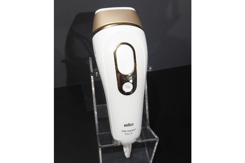 ブラウンのムダ毛ケア光美容器に、より照射スピードが速い新モデル登場