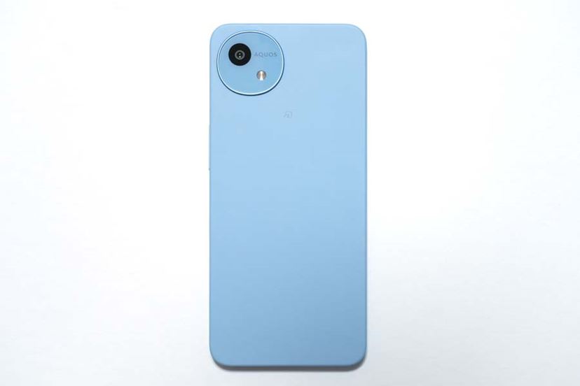 1万円台から購入できる「AQUOS wish4」は常用可能なフツーのスマホだ