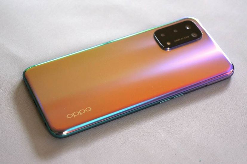 90Hz駆動ディスプレイを備えた5G入門機、オッポ「OPPO A54」レビュー