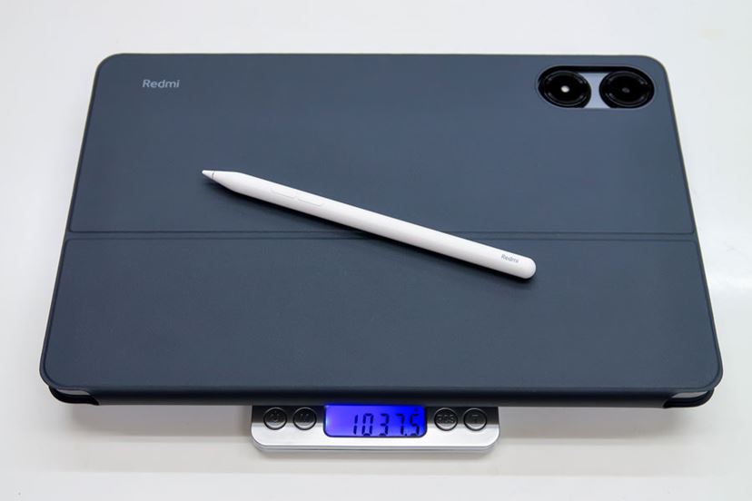 充実のアクセサリーでビジネスにも使えるオールマイティなタブレット