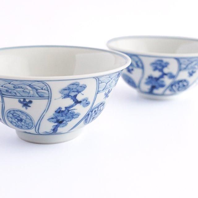 権現窯 権現紋様はこね焼き 青色と白色の花模様の陶器 権現窯 権現紋様