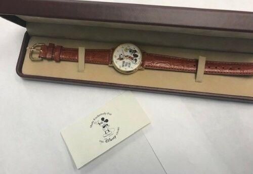 時計 腕時計 ディズニー ピノキオ ディズニーストア NEVER TELL A LIE