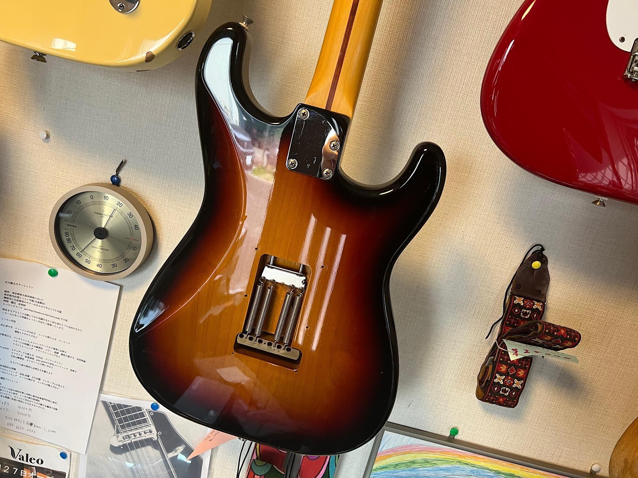 HISTORY Z1L-CFS 希少なレフティ！定評のフジゲン製、アルダーボディ