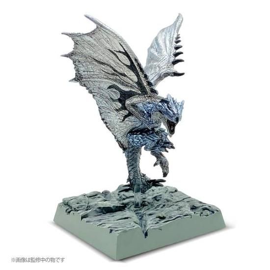 リオレウス希少種】 カプコンフィギュアビルダー モンスターハンター