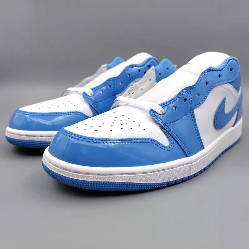 エア ジョーダン 1 ロー SE FZ2138-114 白/レジェンドブルー