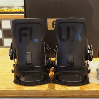 FLUXビンディング SR Mサイズ | マットブラック - TRIAL SurfFamily