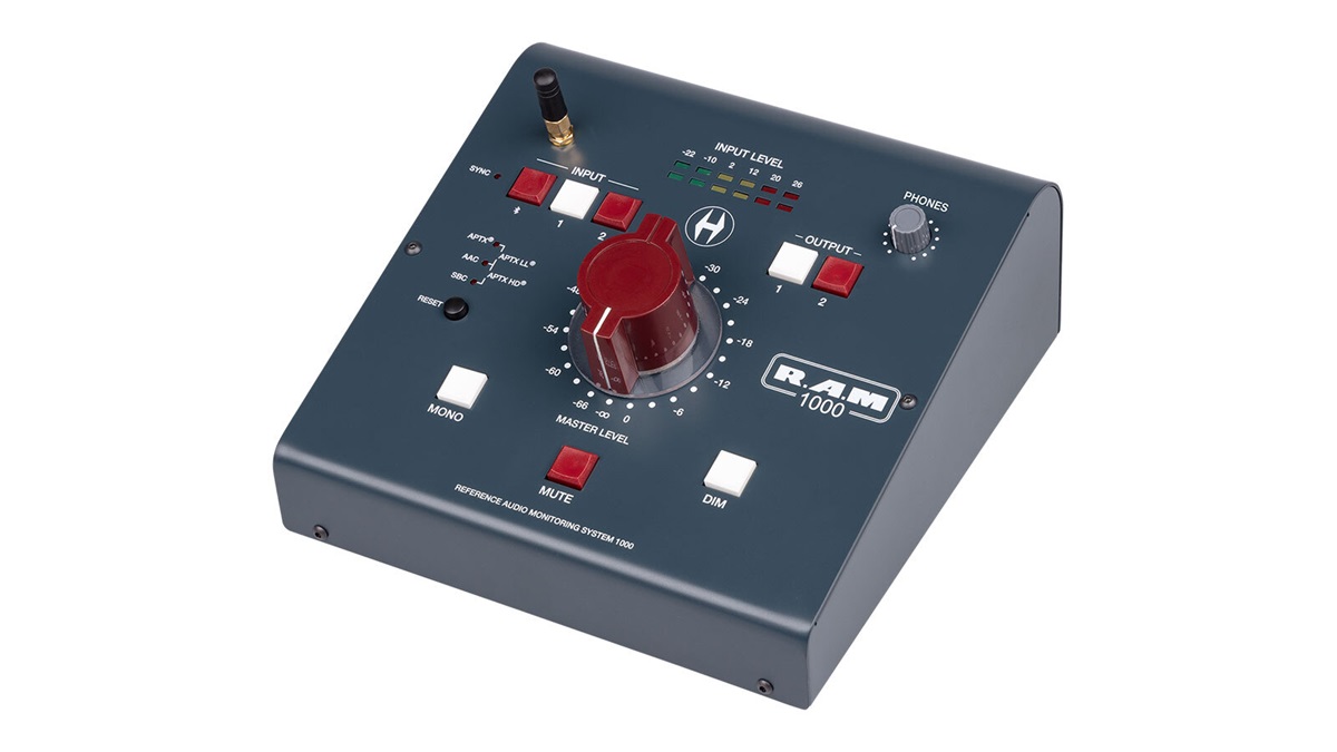 完全パッシブ設計によるハイエンド・デスクトップ・モニター