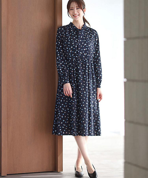 通勤・おでかけにおすすめ◎】フラワープリントボウタイワンピース