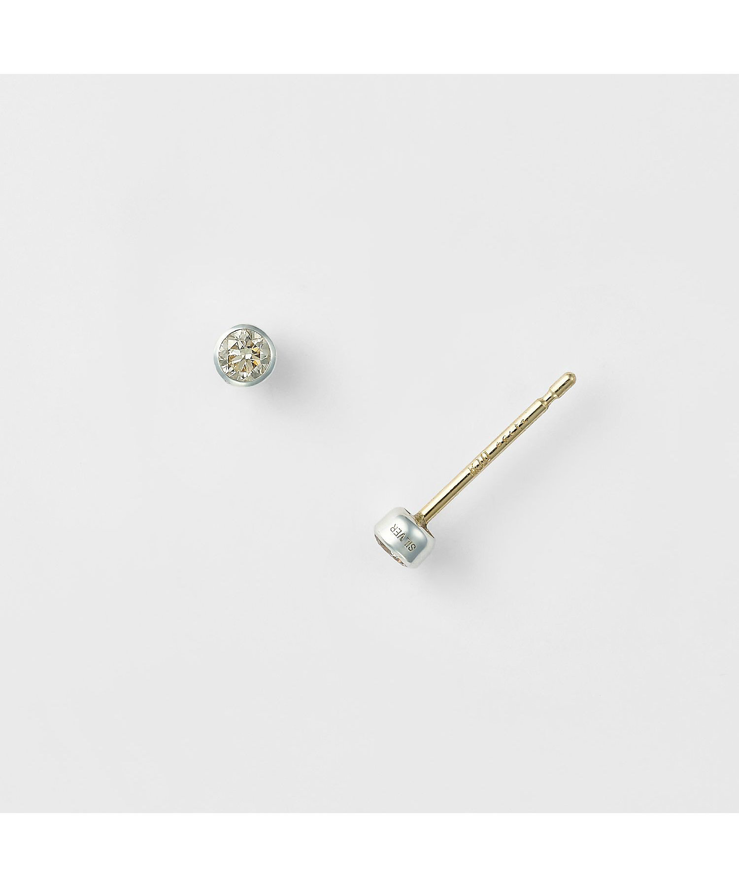 シルバー／K10ダイヤモンドピアス（0．06ct） | agete