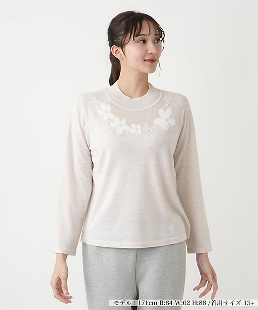 モチーフハイネックニット【Leilian WHITE LABEL