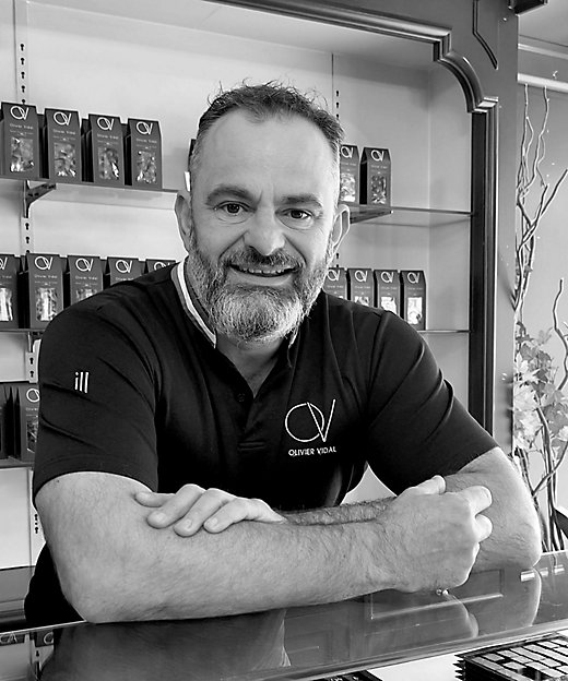 SDC0174 サブレ ブルトン レ ノワール OV26－01