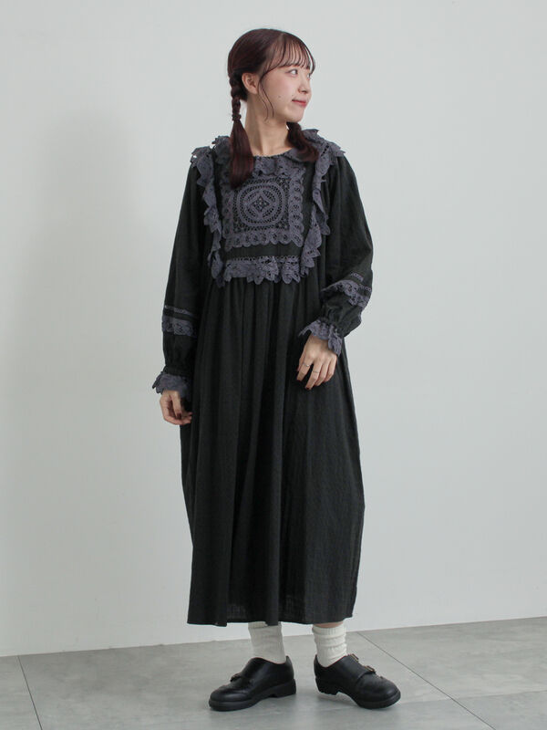 セール】 【WEB限定 Sサイズ】ドビーバテンレースワンピース（オフ