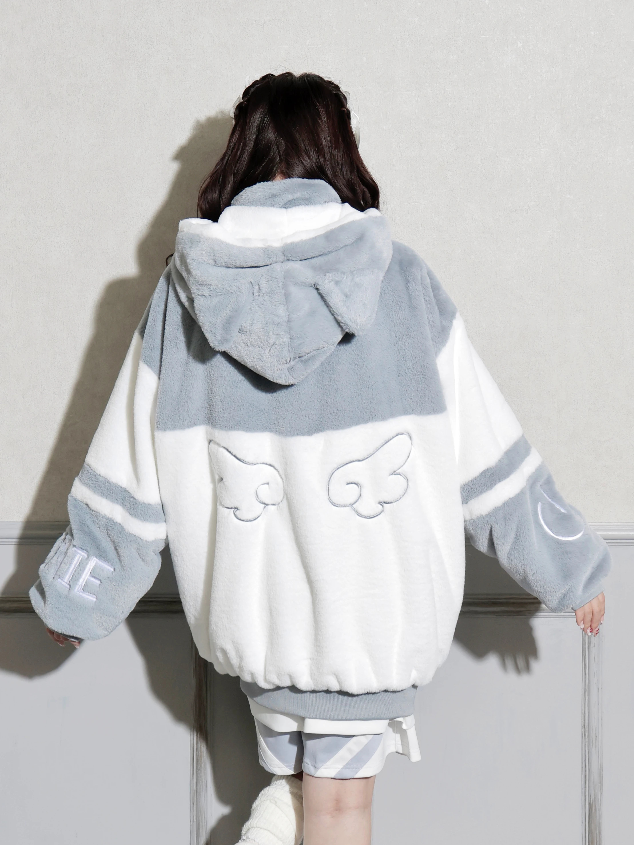 ねこ耳お星さまぽんぽんユニセックスファーブルゾン（ブルゾン｜ピンク