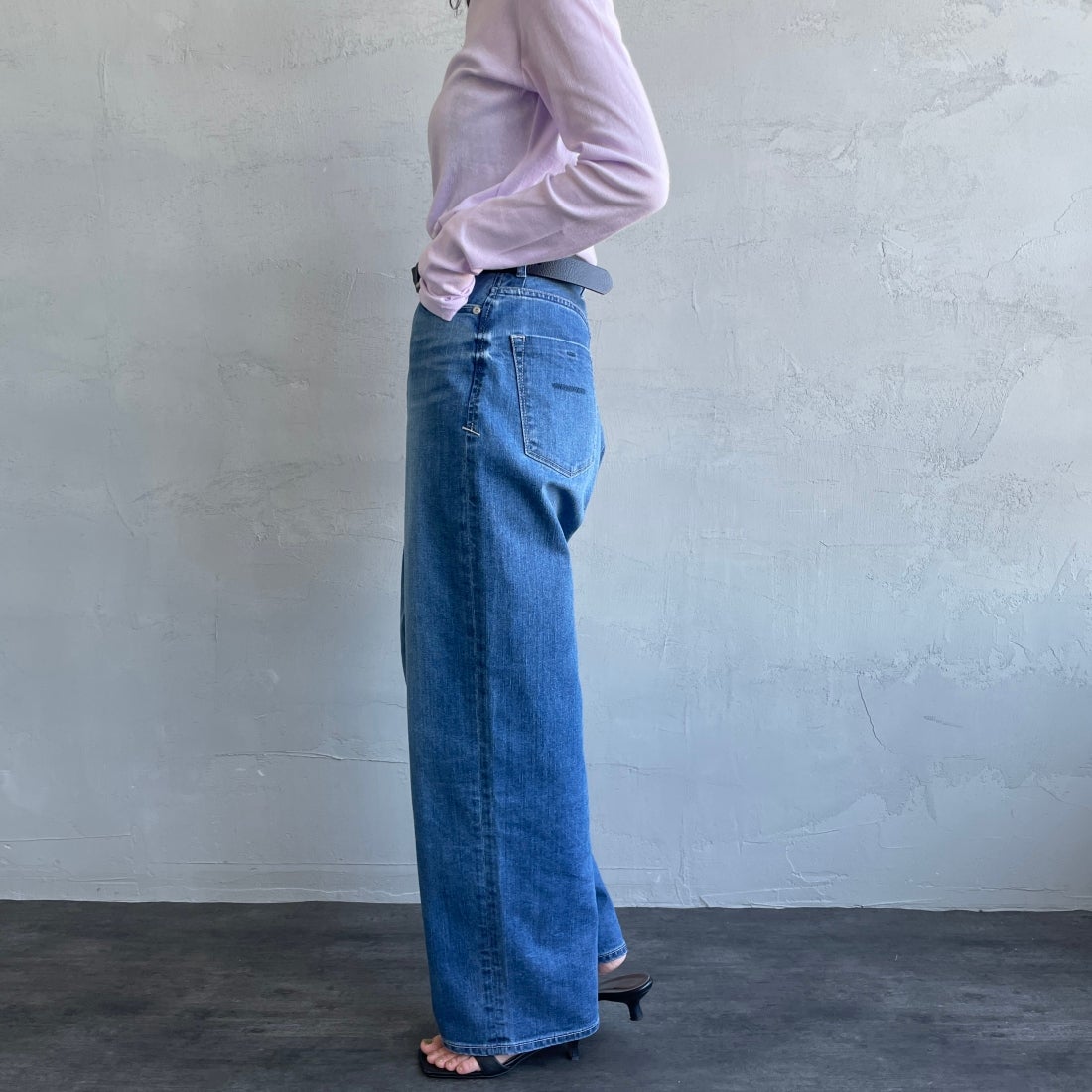 YANUK [ヤヌーク] 別注 JOAN for JEANS FACTORY ルーズストレート