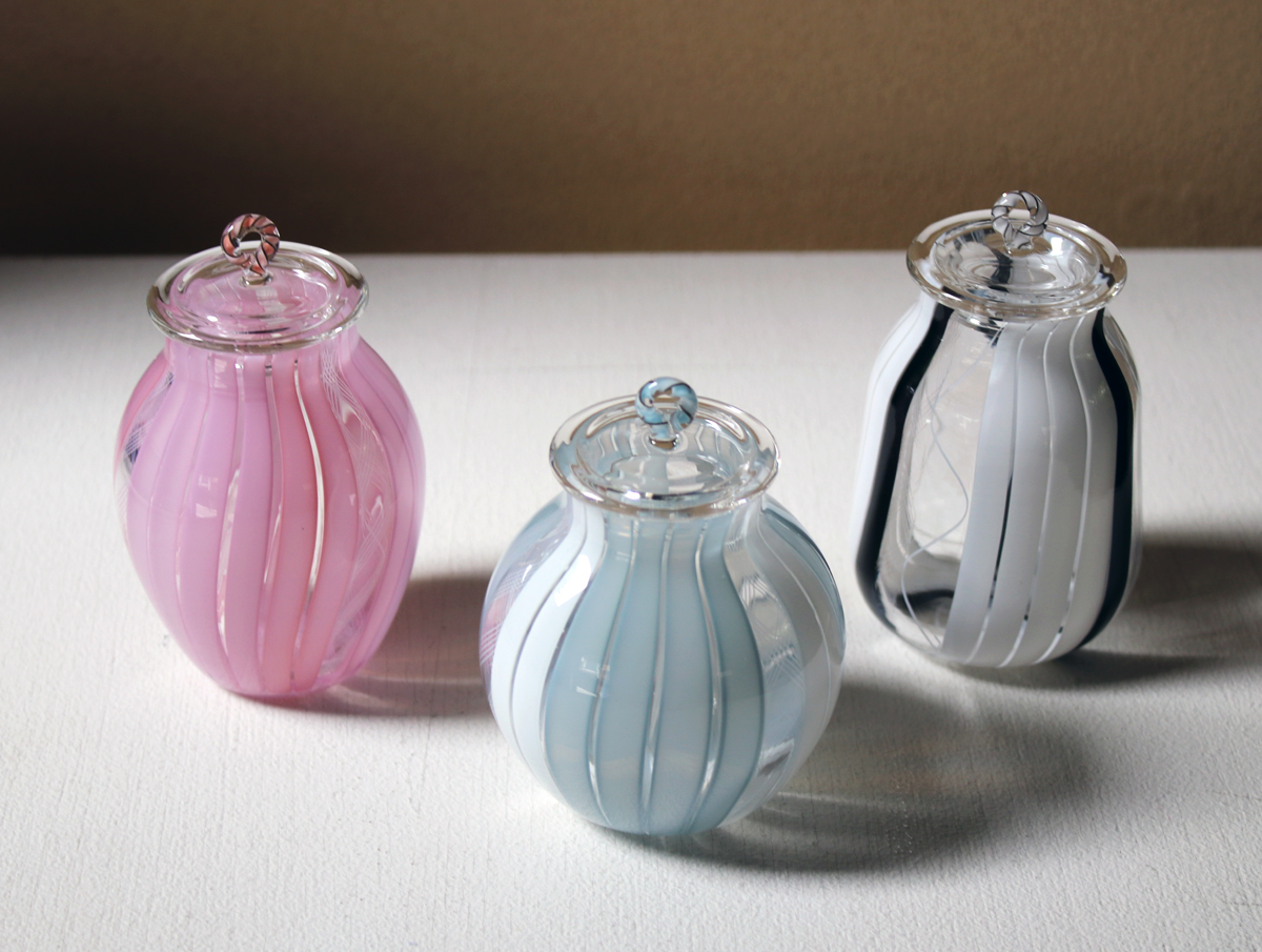 glass atelierえむに リボンの茶入れ(薬味入れ) | J-spirit gallery KYOTO