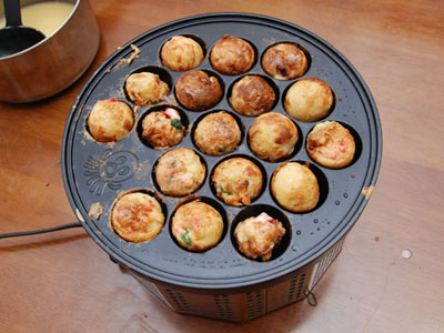 コラム： 【読者プレゼント】ブランケネーゼ「踊る! たこ焼器」