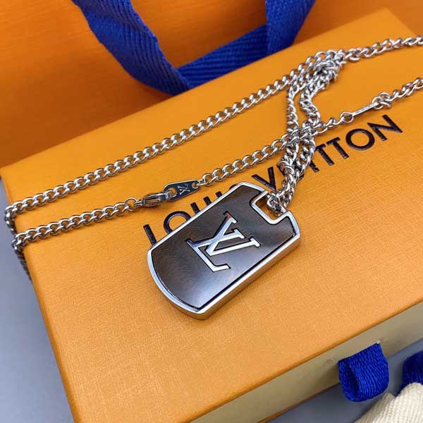 Louis Vuitton LV Dog Tag Necklace ルイヴィトン LV ドッグタグ