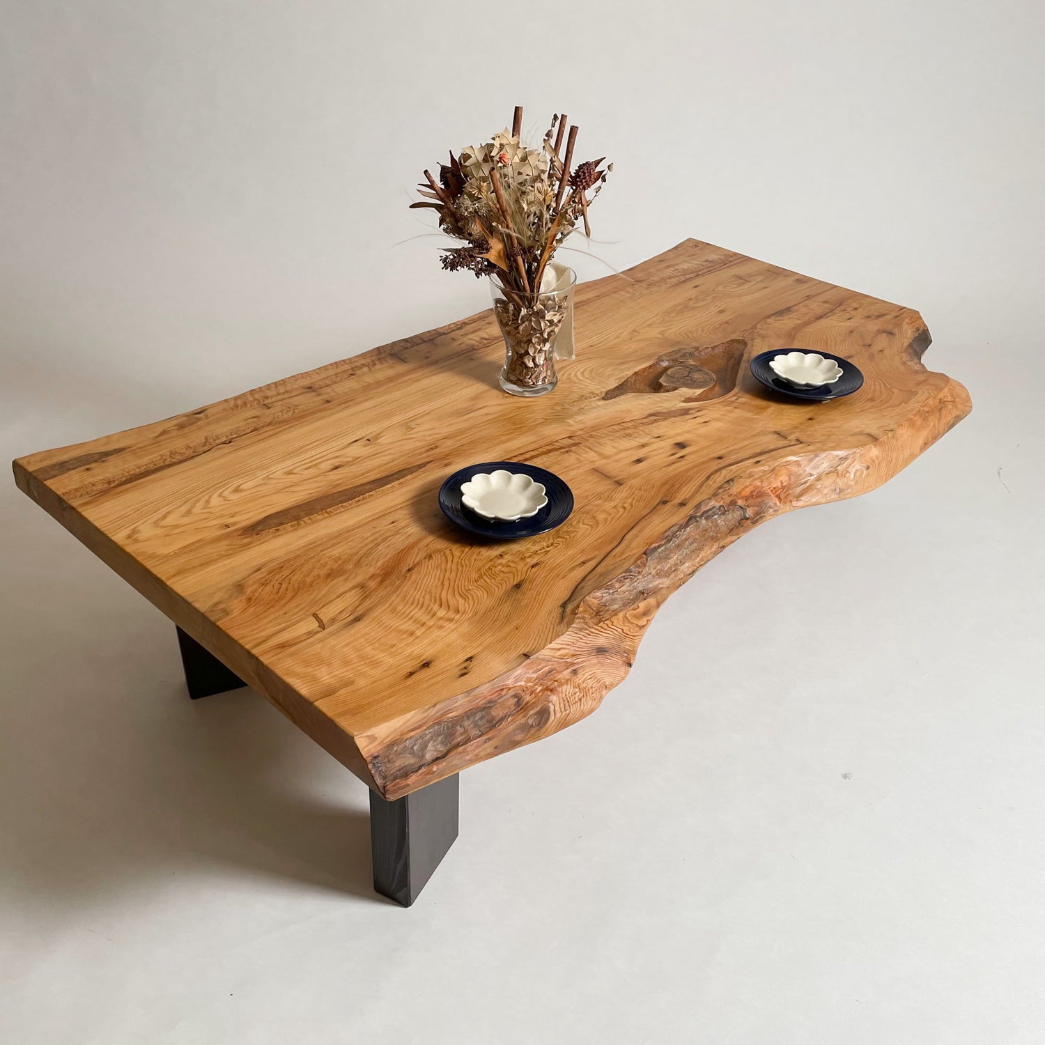 KIDO MEIMOKU 屋久杉一枚板リビングテーブル｜155cm(4人掛け) – 【公式