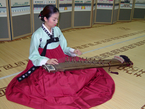 アジアの楽器図鑑