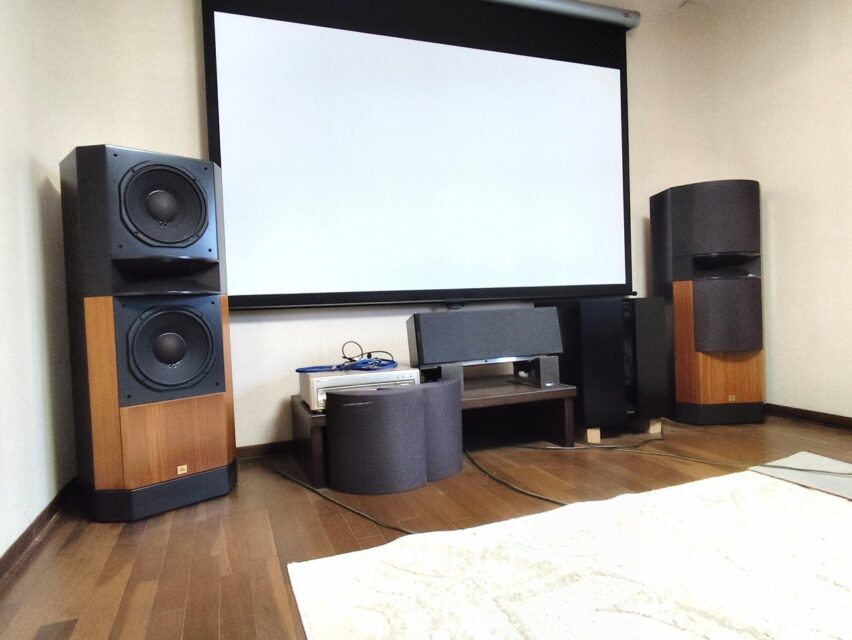 JBL 4307 (ペア) ブックシェルフスピーカー | [公式] オーディオ機器の