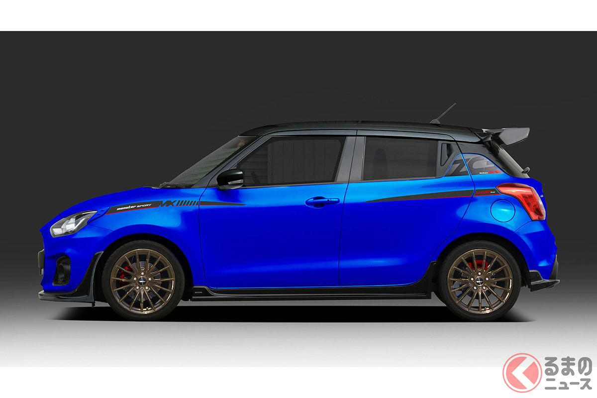 スズキ「スゴいスイスポ」世界初公開！ 反響多数の巨大羽根＆青黒