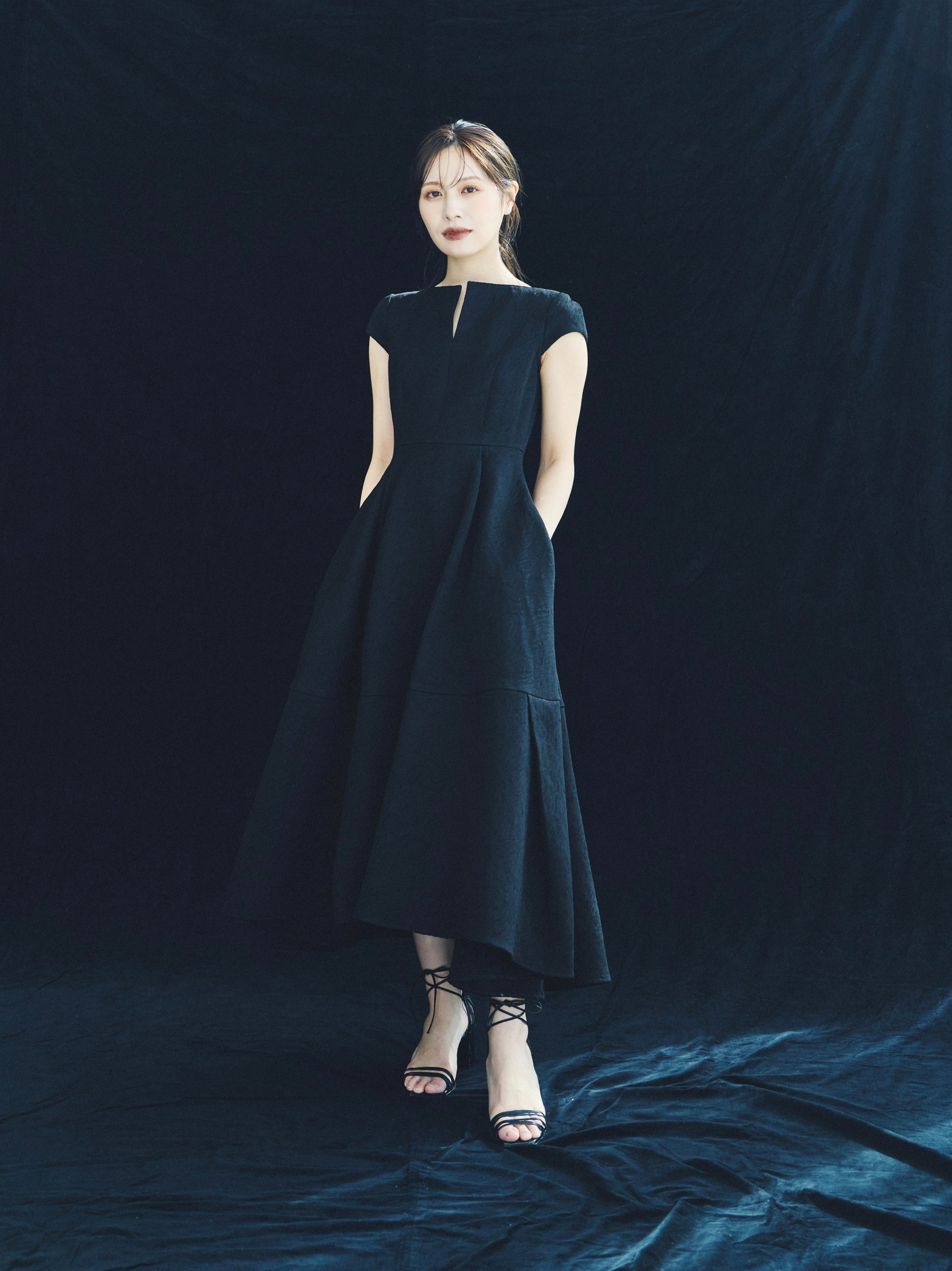 Keyneck Jacquard Dress – L'AUBE BLANC