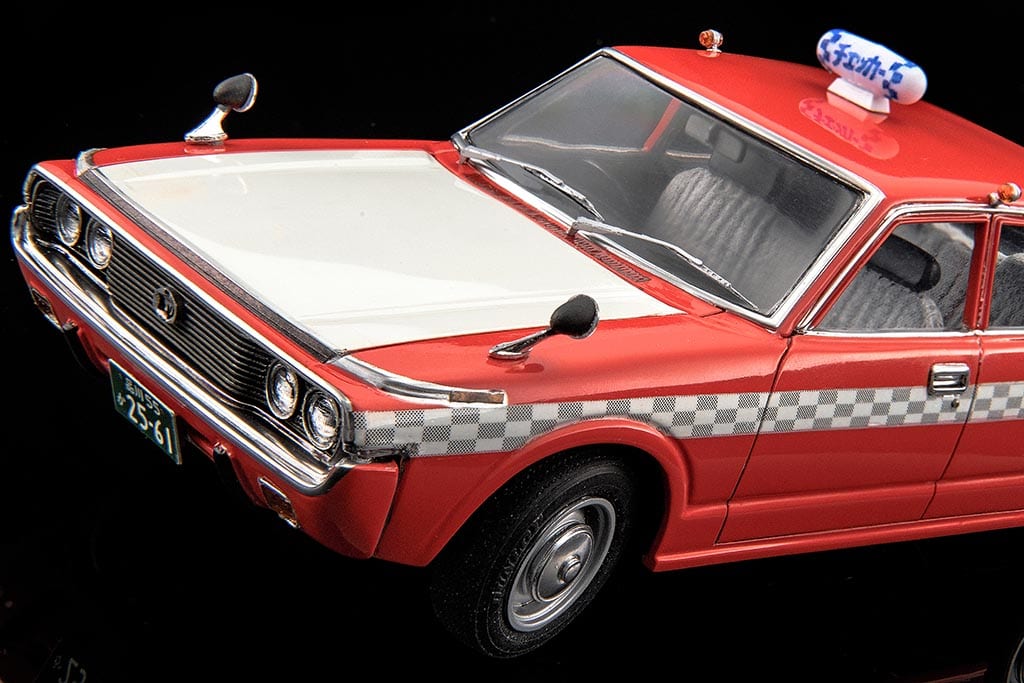 未来都市TOKYOを走り回ったクジラタクシーを精密再現！RS60クラウンを