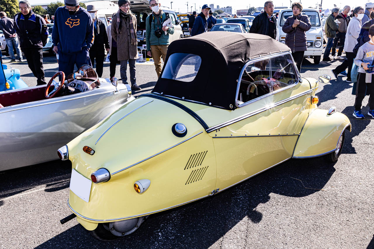 塗装から内装までオーナー自ら再生。工業用ミシンと3Dプリンターで蘇っ