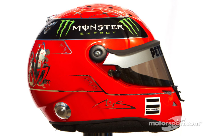 ミハエル・シューマッハ（メルセデスGP）： 2011年F1ヘルメット写真