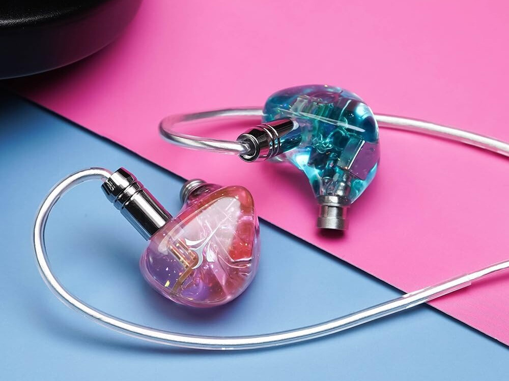 SeeAudio Yume IV」 伝統的シリーズが装いも傾向も一新。実は各世代の