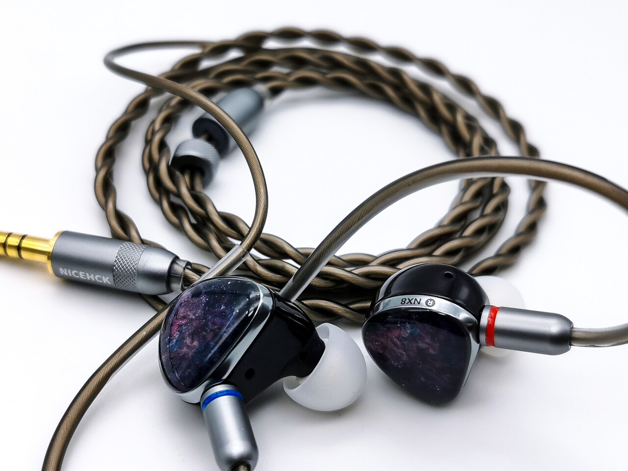 NICEHCK NX8」 進化した1DD+6BA+1PZTの8ドライバーハイブリッド構成