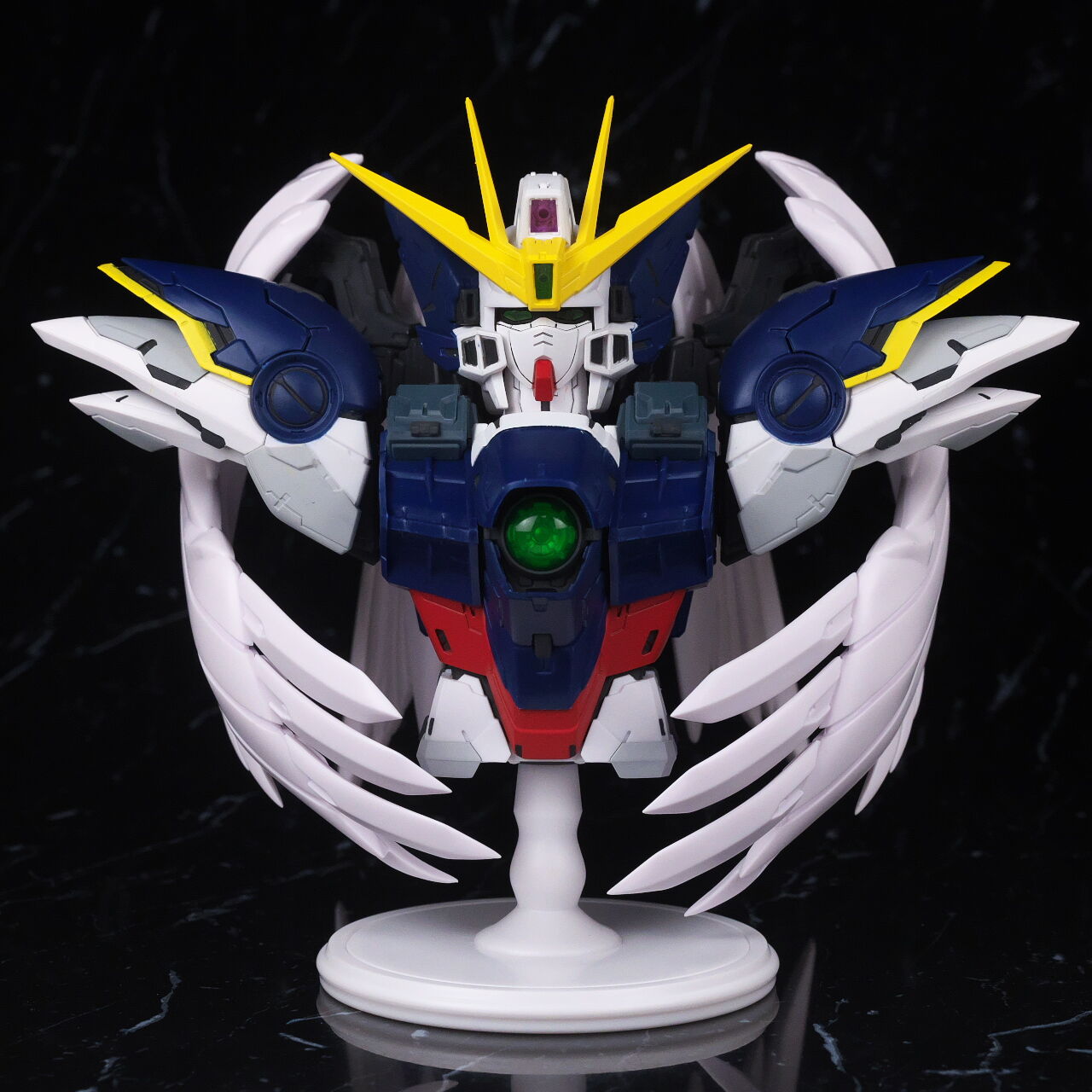 ガンダムW 一番くじ ラストワン賞 ウイングガンダムゼロEW BUSTISAN