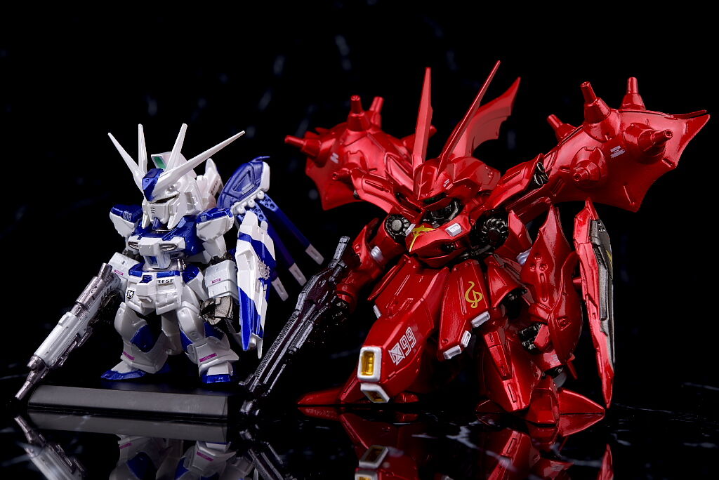 FW GUNDAM CONVERGE:CORE Hi-νガンダム&ナイチンゲール（メタリック