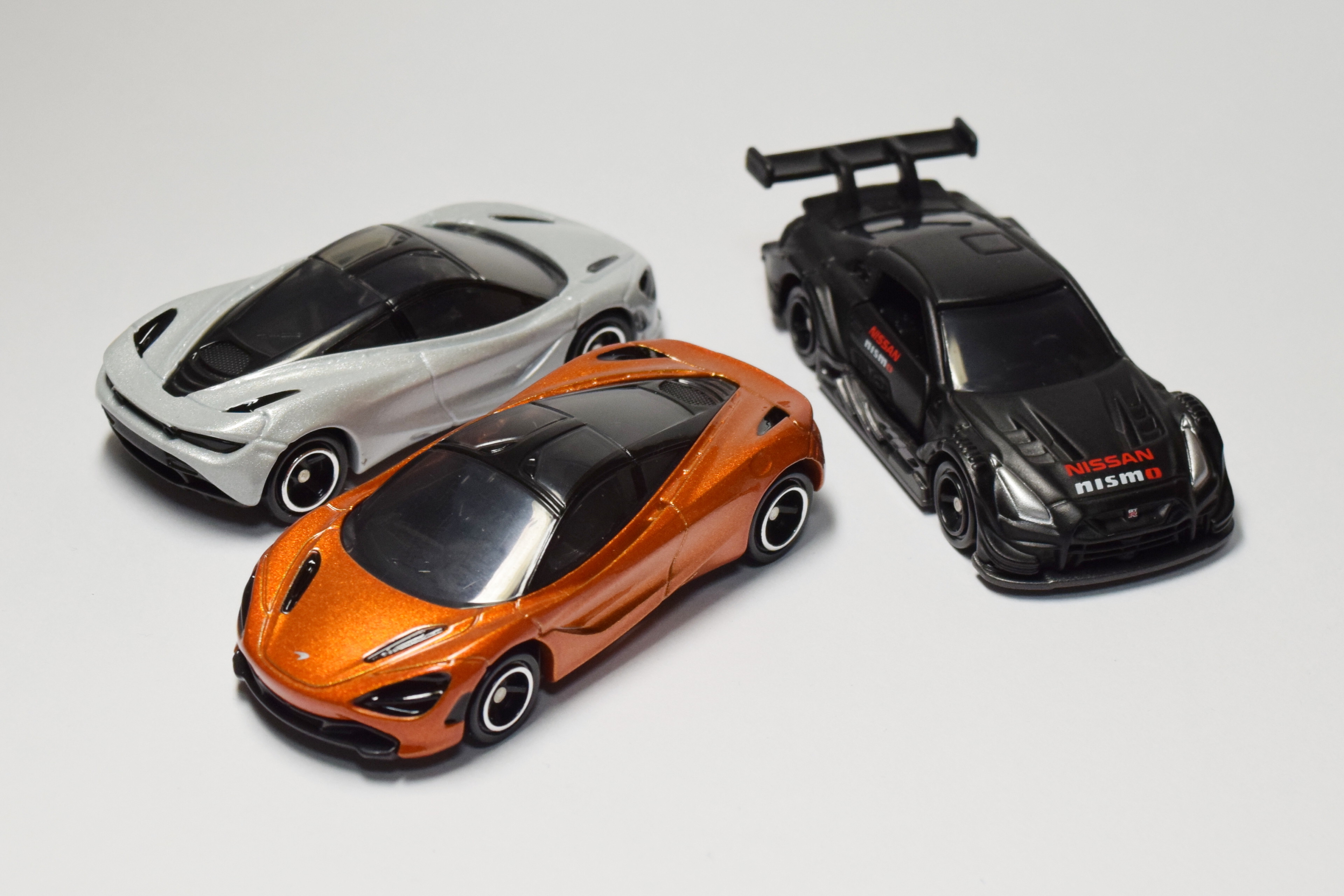 トミカ 2018年12月の新車 No.57 マクラーレン 720S レビュー : トミカ