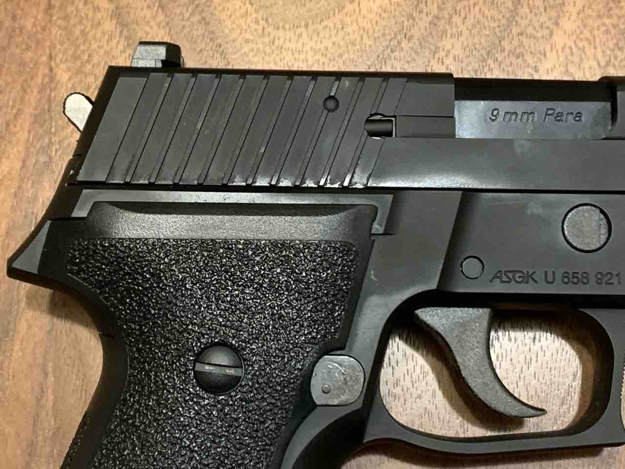 東京マルイ SIG SAUER P226 RAIL : 気ままにエアガンレビュー