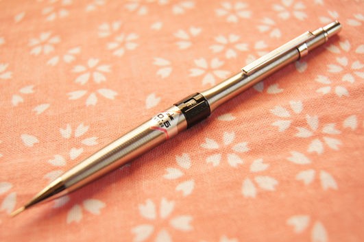 トンボ鉛筆「製図用ペンシル SH-1500-LP」レビュー : テーゲー日記