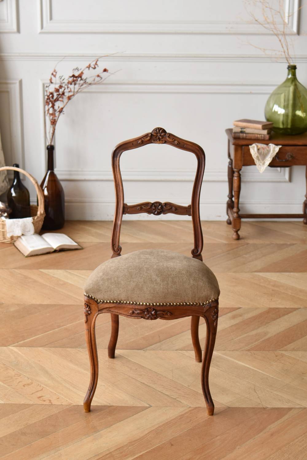 アンティークチェア.Flower フランスアンティーク家具 椅子 インテリア