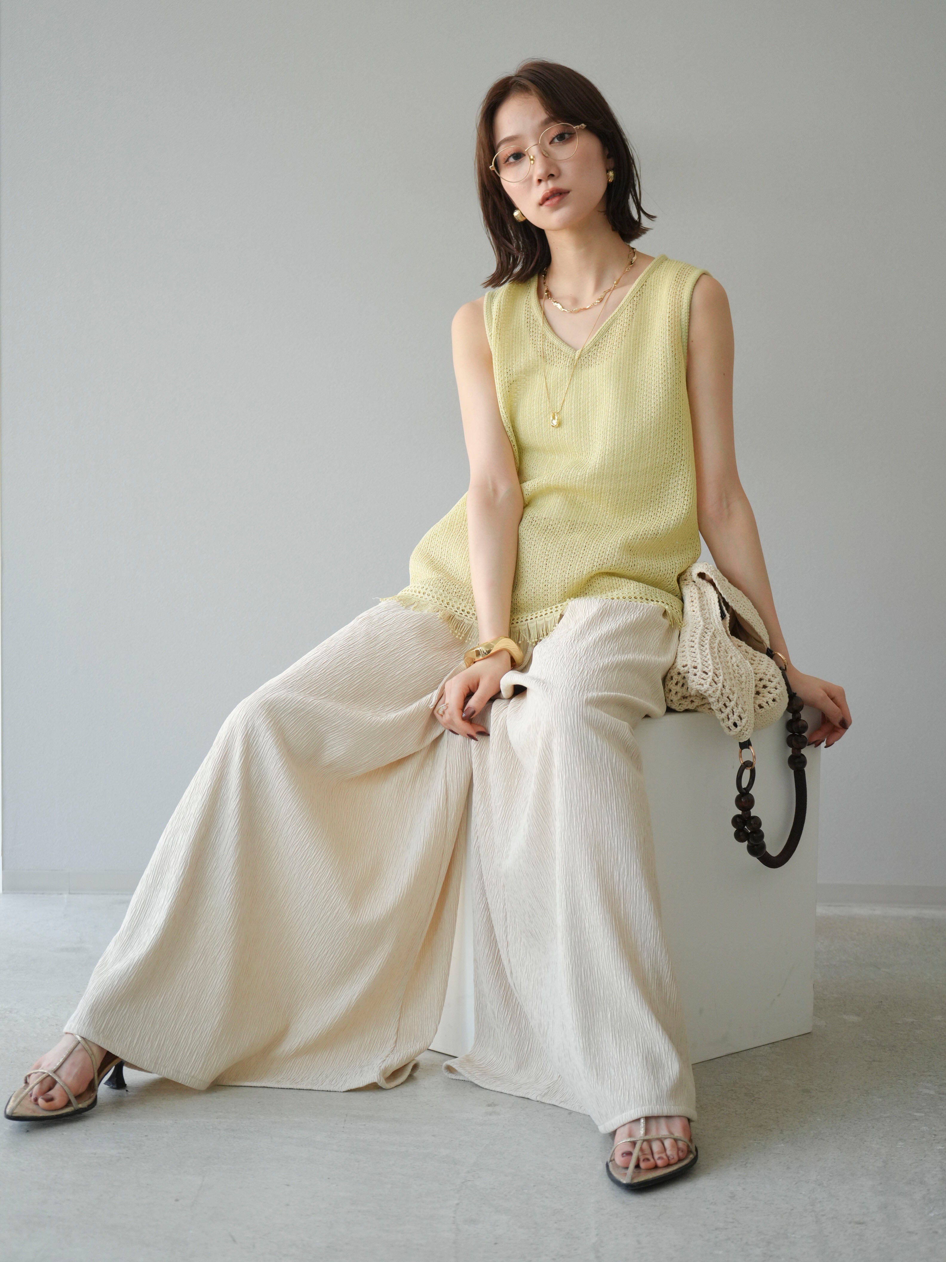 予約]裾フリンジVネックニットタンクトップアンサンブル/イエロー – Lumier