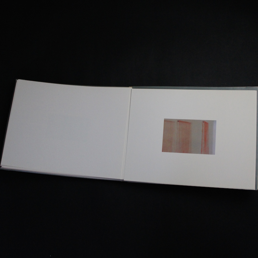 軌道回帰 -Shoji Ueda Polaroid 35mm Photo Album- - 植田 正治